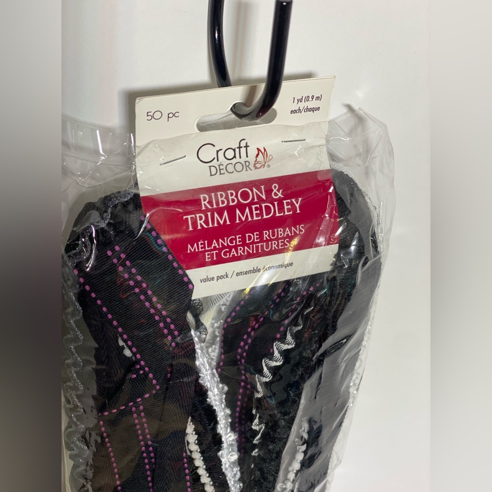 🆕Craft Decor 50 piece Ribbon & Trim Medley